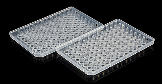CE PCR Sarf Malzemeleri 0.1ml 96 Kuyulu Yarı Etekli PCR Plakası Şeffaf